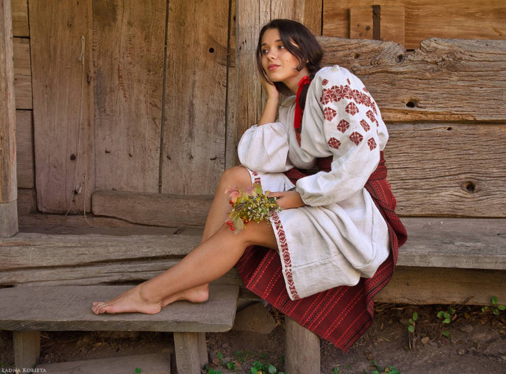Women in Slavic costumes in Cantho