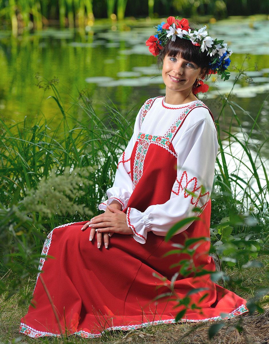 Beautiful girl Girls in Slavic costumes in Cantho